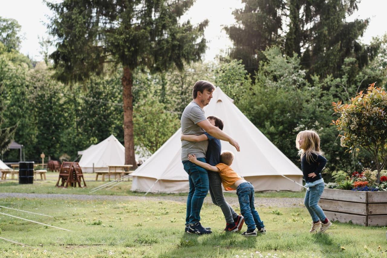 Cocoon Village - Glamping - Domaine Des Grottes De Han Rochefort Eksteriør billede